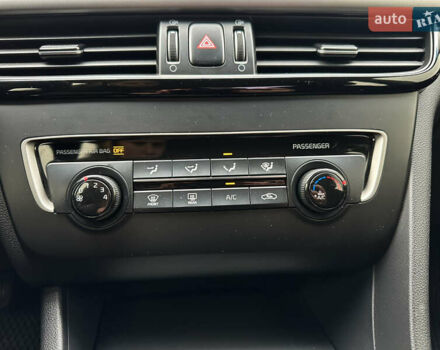 Білий Кіа Оптіма, об'ємом двигуна 2.36 л та пробігом 153 тис. км за 9500 $, фото 34 на Automoto.ua