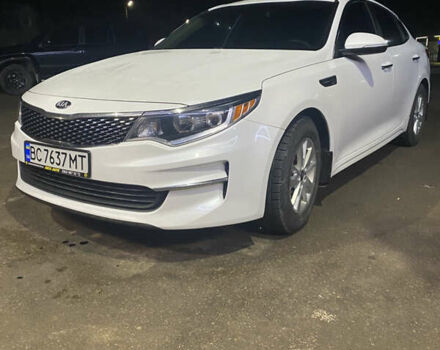 Белый Киа Оптима, объемом двигателя 2.4 л и пробегом 143 тыс. км за 10200 $, фото 5 на Automoto.ua