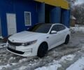 Білий Кіа Оптіма, об'ємом двигуна 2.4 л та пробігом 190 тис. км за 12000 $, фото 1 на Automoto.ua