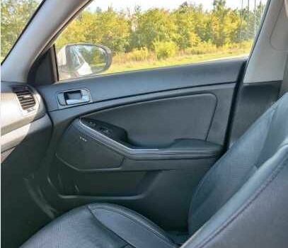 Белый Киа Оптима, объемом двигателя 2 л и пробегом 118 тыс. км за 9100 $, фото 10 на Automoto.ua