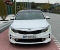 Белый Киа Оптима, объемом двигателя 2.4 л и пробегом 147 тыс. км за 11000 $, фото 1 на Automoto.ua