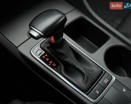 Білий Кіа Оптіма, об'ємом двигуна 2.4 л та пробігом 68 тис. км за 11700 $, фото 27 на Automoto.ua