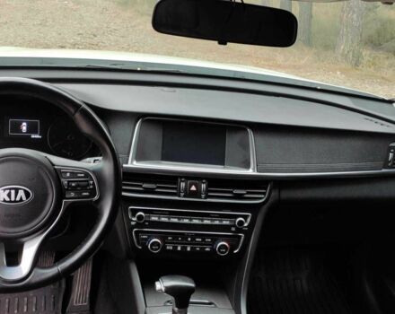 Белый Киа Оптима, объемом двигателя 2 л и пробегом 83 тыс. км за 9800 $, фото 9 на Automoto.ua