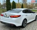 Белый Киа Оптима, объемом двигателя 2.4 л и пробегом 136 тыс. км за 12700 $, фото 5 на Automoto.ua