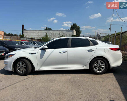 Белый Киа Оптима, объемом двигателя 2.4 л и пробегом 160 тыс. км за 11490 $, фото 3 на Automoto.ua