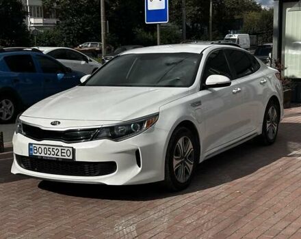 Белый Киа Оптима, объемом двигателя 2 л и пробегом 97 тыс. км за 15490 $, фото 1 на Automoto.ua