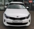 Белый Киа Оптима, объемом двигателя 2 л и пробегом 130 тыс. км за 16000 $, фото 15 на Automoto.ua