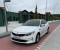 Белый Киа Оптима, объемом двигателя 2.4 л и пробегом 143 тыс. км за 12000 $, фото 1 на Automoto.ua