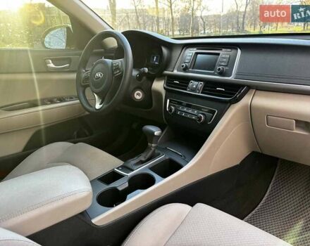 Белый Киа Оптима, объемом двигателя 2.4 л и пробегом 160 тыс. км за 8000 $, фото 16 на Automoto.ua