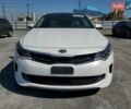 Білий Кіа Оптіма, об'ємом двигуна 2 л та пробігом 130 тис. км за 2600 $, фото 7 на Automoto.ua
