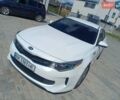 Білий Кіа Оптіма, об'ємом двигуна 2 л та пробігом 230 тис. км за 16950 $, фото 34 на Automoto.ua