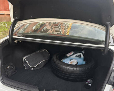 Білий Кіа Оптіма, об'ємом двигуна 2 л та пробігом 68 тис. км за 17500 $, фото 8 на Automoto.ua