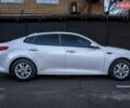 Білий Кіа Оптіма, об'ємом двигуна 2.36 л та пробігом 115 тис. км за 12000 $, фото 8 на Automoto.ua