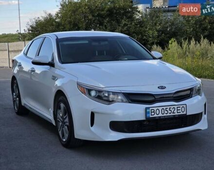 Белый Киа Оптима, объемом двигателя 2 л и пробегом 161 тыс. км за 15999 $, фото 8 на Automoto.ua