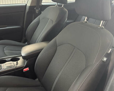 Білий Кіа Оптіма, об'ємом двигуна 2 л та пробігом 68 тис. км за 17500 $, фото 60 на Automoto.ua