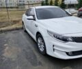 Белый Киа Оптима, объемом двигателя 2 л и пробегом 147 тыс. км за 12500 $, фото 1 на Automoto.ua