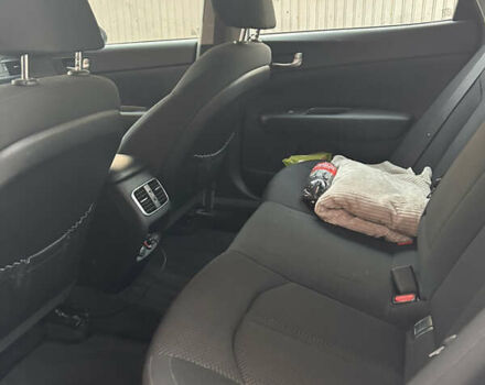 Белый Киа Оптима, объемом двигателя 2 л и пробегом 68 тыс. км за 16000 $, фото 61 на Automoto.ua