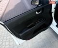 Білий Кіа Оптіма, об'ємом двигуна 2.36 л та пробігом 160 тис. км за 9999 $, фото 37 на Automoto.ua