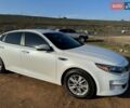 Белый Киа Оптима, объемом двигателя 2.4 л и пробегом 157 тыс. км за 11500 $, фото 3 на Automoto.ua