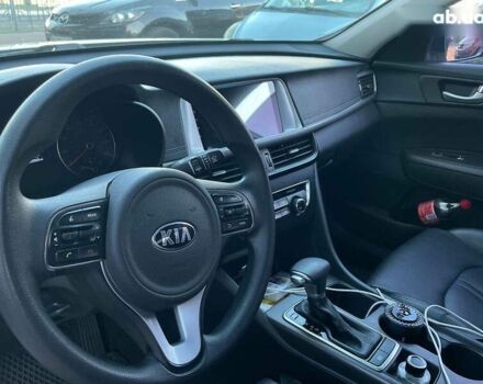 Киа Оптима 2017 в Киеве на Automoto.ua Белый Киа Оптима, объемом двигателя 2.4 л и пробегом 241 тыс. км за 9200 $, фото 20 на Automoto.ua
