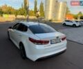 Білий Кіа Оптіма, об'ємом двигуна 2.4 л та пробігом 160 тис. км за 8700 $, фото 6 на Automoto.ua