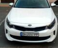 Белый Киа Оптима, объемом двигателя 2 л и пробегом 125 тыс. км за 16000 $, фото 1 на Automoto.ua