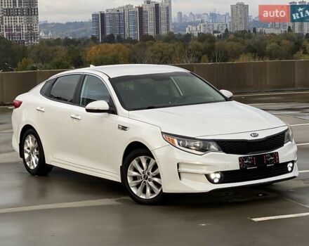 Белый Киа Оптима, объемом двигателя 2.4 л и пробегом 68 тыс. км за 12400 $, фото 2 на Automoto.ua