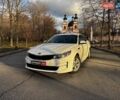Белый Киа Оптима, объемом двигателя 2.4 л и пробегом 160 тыс. км за 8000 $, фото 1 на Automoto.ua