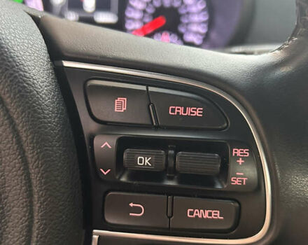 Білий Кіа Оптіма, об'ємом двигуна 2 л та пробігом 68 тис. км за 17500 $, фото 34 на Automoto.ua