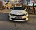 Белый Киа Оптима, объемом двигателя 2.4 л и пробегом 160 тыс. км за 8000 $, фото 7 на Automoto.ua