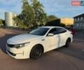 Білий Кіа Оптіма, об'ємом двигуна 2.4 л та пробігом 160 тис. км за 8700 $, фото 8 на Automoto.ua