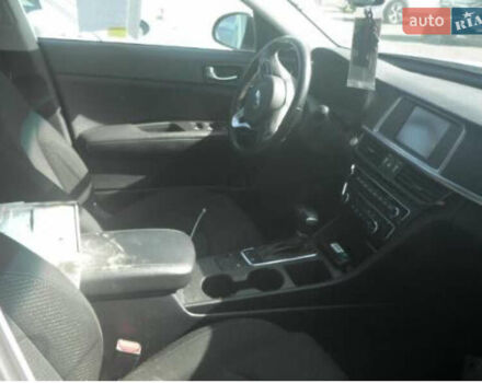 Білий Кіа Оптіма, об'ємом двигуна 2 л та пробігом 68 тис. км за 17500 $, фото 76 на Automoto.ua