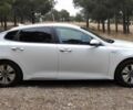 Белый Киа Оптима, объемом двигателя 2 л и пробегом 83 тыс. км за 9800 $, фото 4 на Automoto.ua