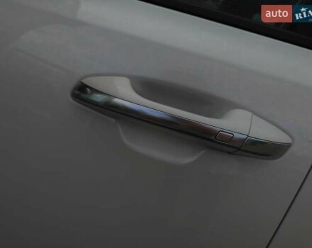 Белый Киа Оптима, объемом двигателя 2 л и пробегом 130 тыс. км за 16000 $, фото 31 на Automoto.ua