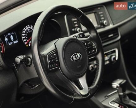 Білий Кіа Оптіма, об'ємом двигуна 2.4 л та пробігом 68 тис. км за 11700 $, фото 8 на Automoto.ua