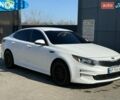 Білий Кіа Оптіма, об'ємом двигуна 2.36 л та пробігом 142 тис. км за 10000 $, фото 1 на Automoto.ua