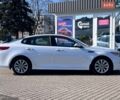 Білий Кіа Оптіма, об'ємом двигуна 2.4 л та пробігом 38 тис. км за 16000 $, фото 3 на Automoto.ua