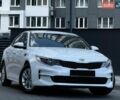Білий Кіа Оптіма, об'ємом двигуна 2.36 л та пробігом 160 тис. км за 9999 $, фото 20 на Automoto.ua
