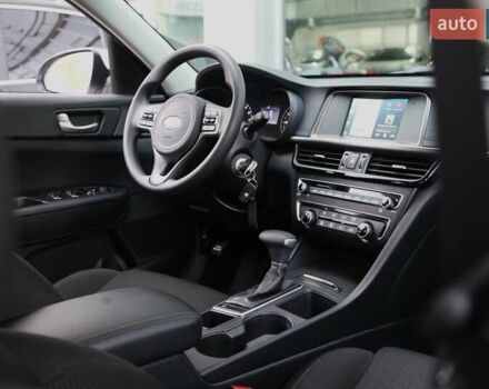 Кіа Оптіма 2017 у Києві на Automoto.ua Білий Кіа Оптіма, об'ємом двигуна 2.4 л та пробігом 115 тис. км за 12900 $, фото 14 на Automoto.ua