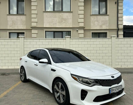 Білий Кіа Оптіма, об'ємом двигуна 2 л та пробігом 80 тис. км за 15900 $, фото 1 на Automoto.ua