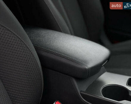 Белый Киа Оптима, объемом двигателя 2.36 л и пробегом 132 тыс. км за 10700 $, фото 13 на Automoto.ua