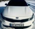 Белый Киа Оптима, объемом двигателя 2 л и пробегом 230 тыс. км за 13000 $, фото 1 на Automoto.ua