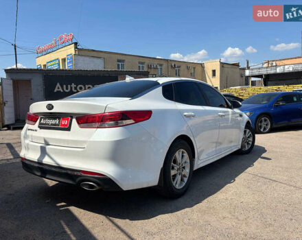 Белый Киа Оптима, объемом двигателя 2.4 л и пробегом 160 тыс. км за 11490 $, фото 4 на Automoto.ua