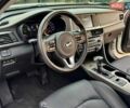 Білий Кіа Оптіма, об'ємом двигуна 2 л та пробігом 136 тис. км за 15700 $, фото 18 на Automoto.ua