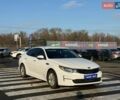 Белый Киа Оптима, объемом двигателя 2.36 л и пробегом 170 тыс. км за 10900 $, фото 2 на Automoto.ua