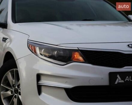Кіа Оптіма 2017 у Києві на Automoto.ua Білий Кіа Оптіма, об'ємом двигуна 2.4 л та пробігом 115 тис. км за 12900 $, фото 3 на Automoto.ua