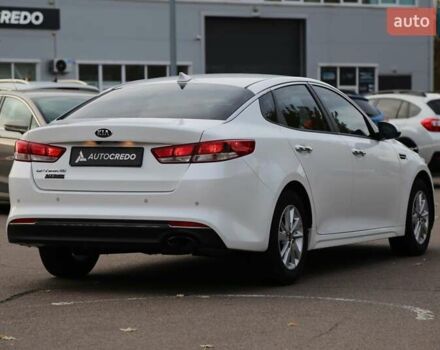 Кіа Оптіма 2017 у Києві на Automoto.ua Білий Кіа Оптіма, об'ємом двигуна 2.4 л та пробігом 115 тис. км за 12900 $, фото 7 на Automoto.ua