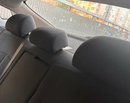 Білий Кіа Оптіма, об'ємом двигуна 2 л та пробігом 68 тис. км за 17500 $, фото 64 на Automoto.ua