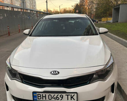 Белый Киа Оптима, объемом двигателя 2 л и пробегом 68 тыс. км за 16000 $, фото 22 на Automoto.ua