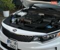 Білий Кіа Оптіма, об'ємом двигуна 2.36 л та пробігом 110 тис. км за 11550 $, фото 17 на Automoto.ua